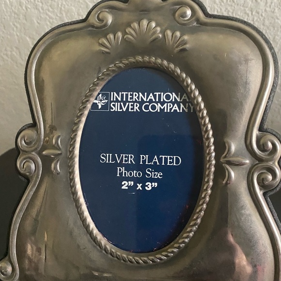 Vintage International Silver Company Silver Plated 8”x 6” Photo Size 2”x 3”Frame - Picture 5 of 10